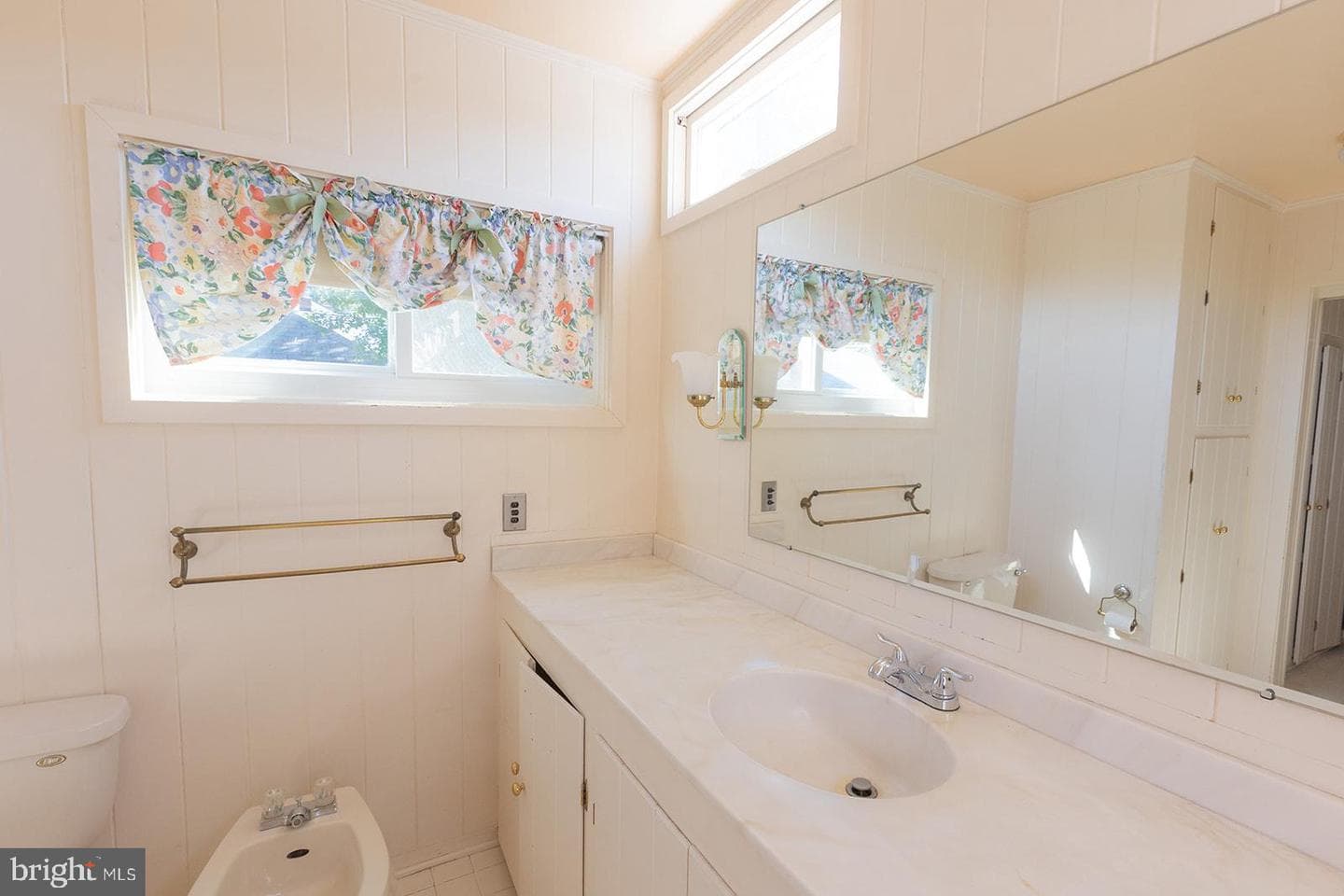1505 Maywood Avenue photo 18