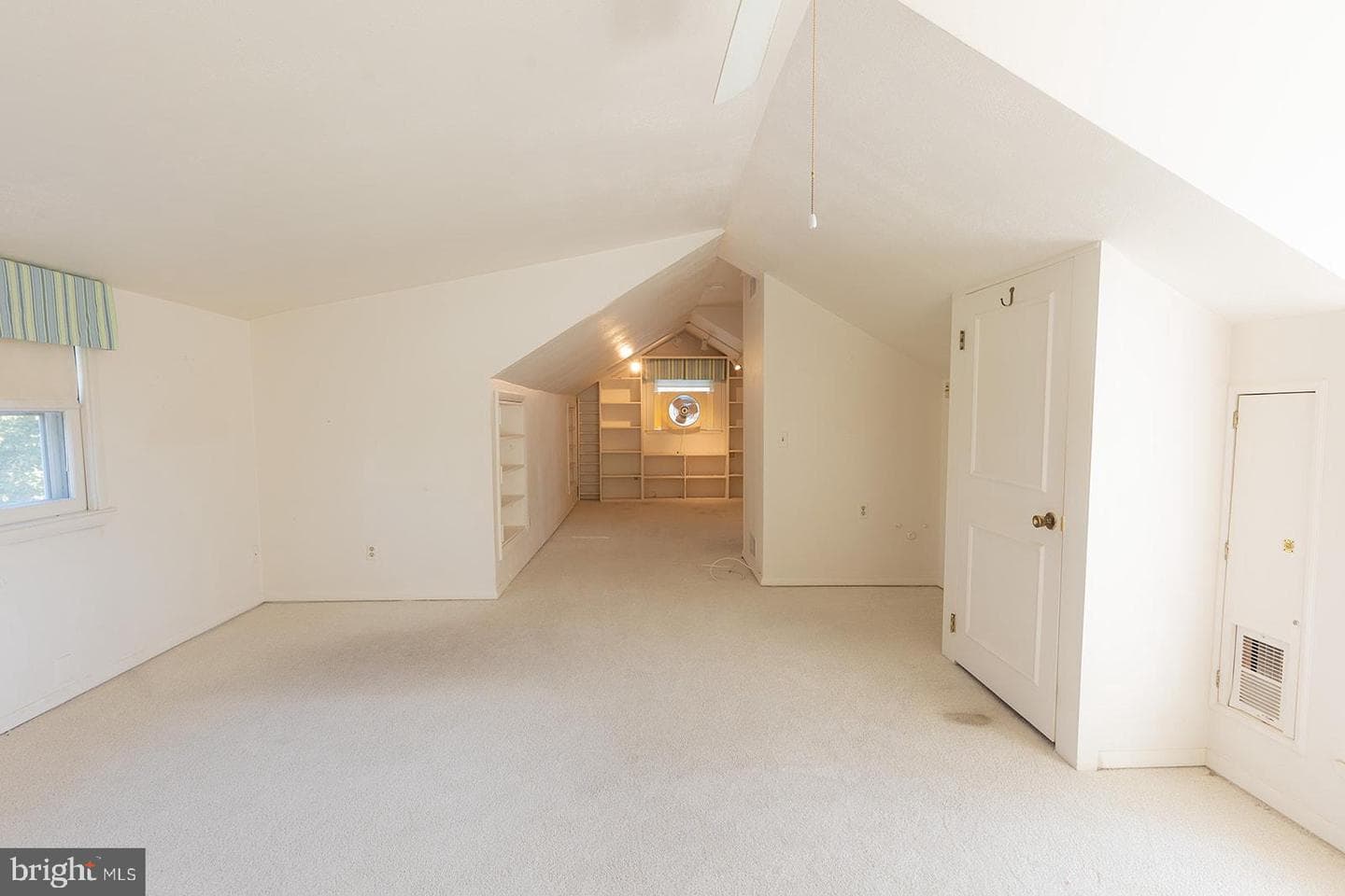 1505 Maywood Avenue photo 21