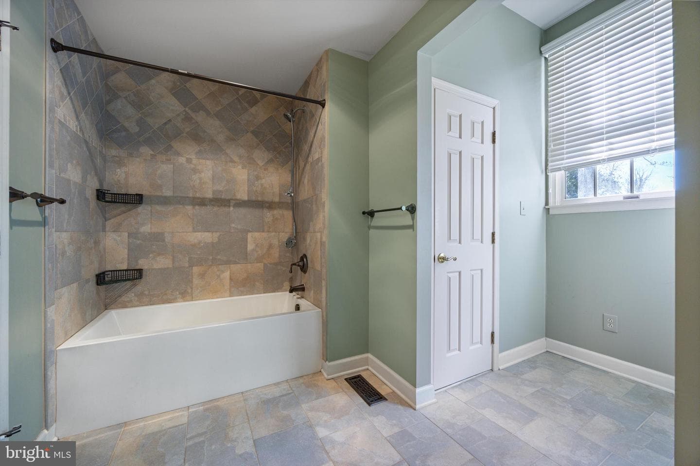 2202 Stockton Road photo 31