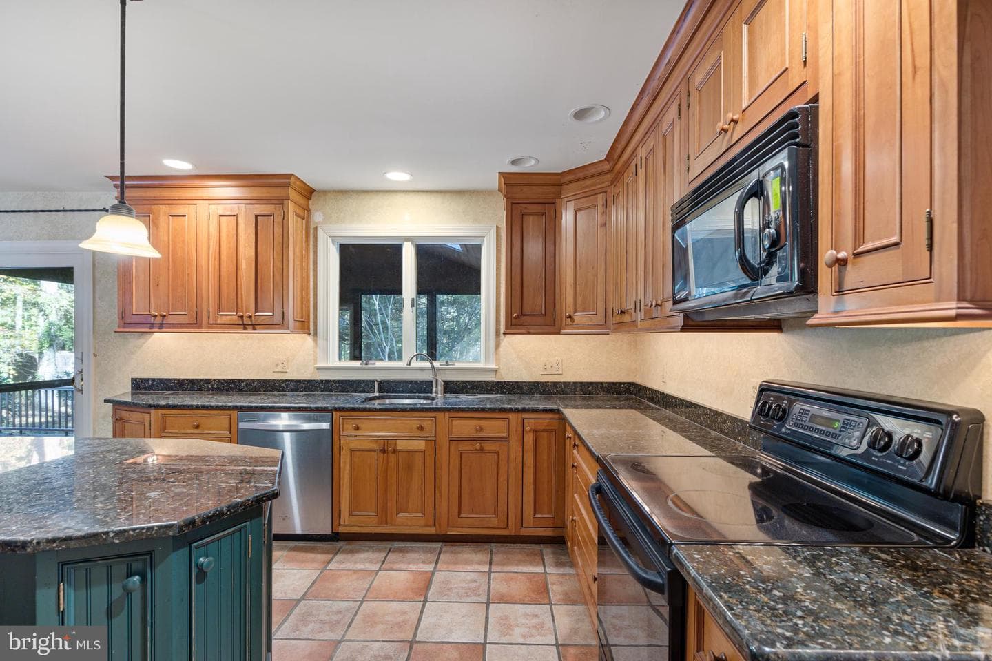 2202 Stockton Road photo 9