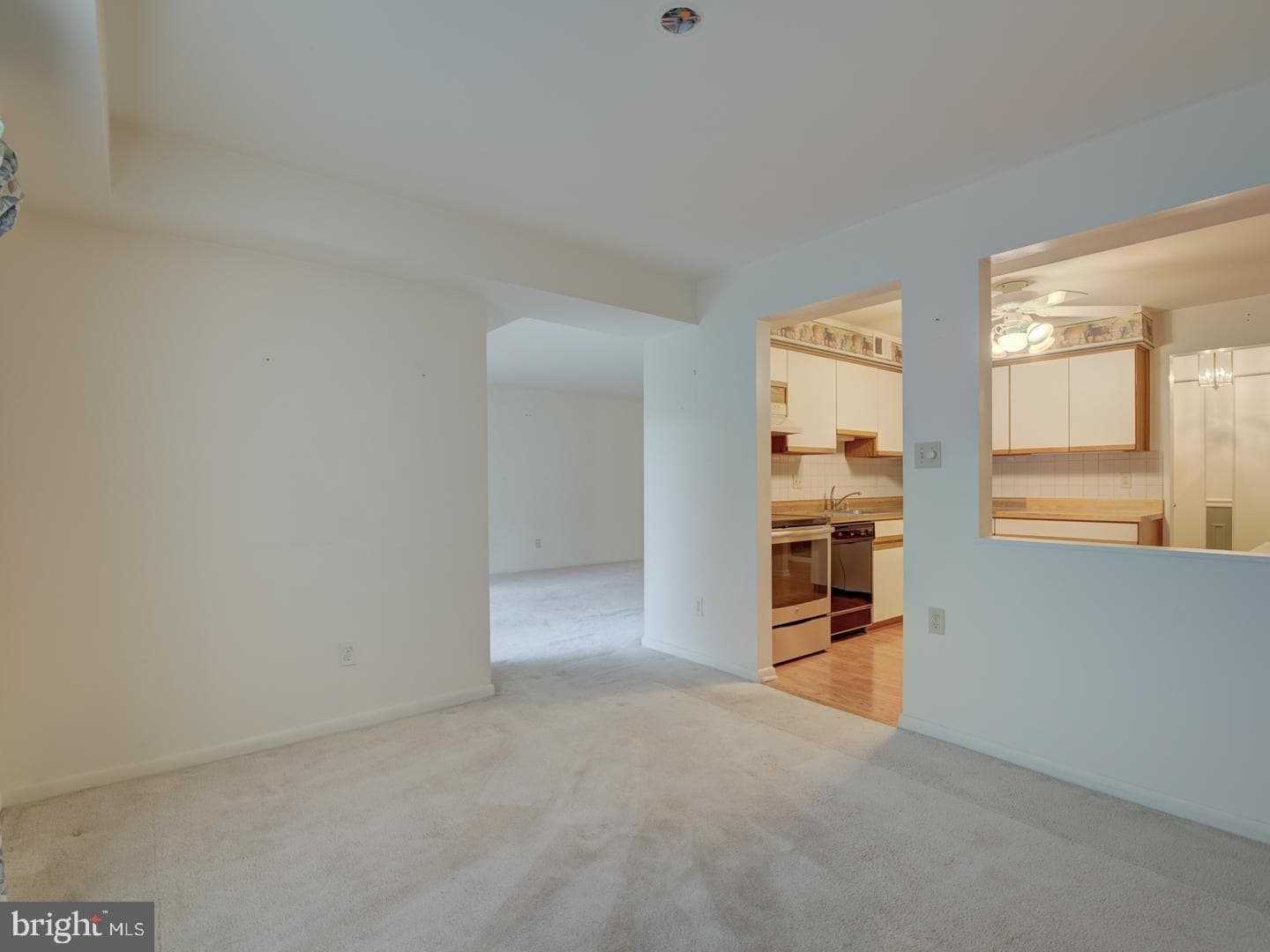 100 Castletown Road #302 photo 14