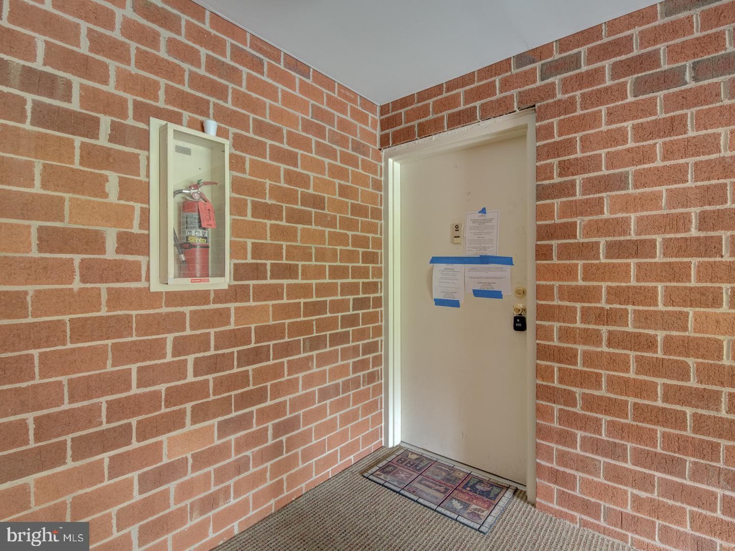 100 Castletown Road #302 photo 5