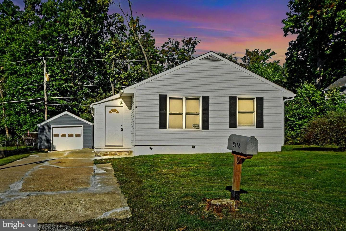 8116 Dalesford Road photo 1