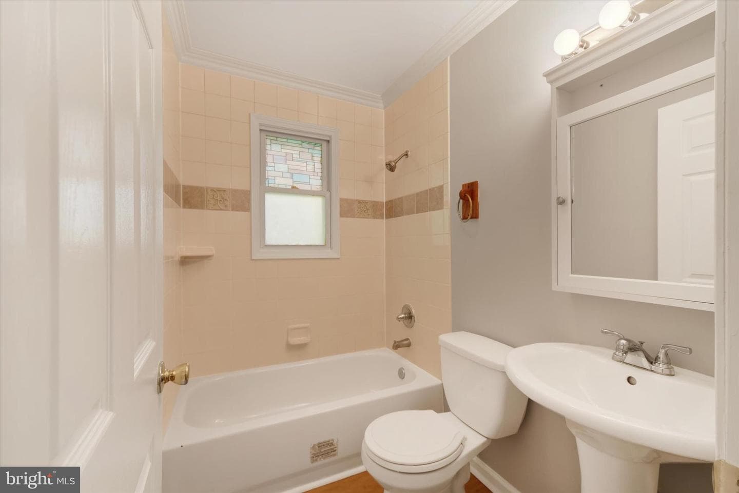 8116 Dalesford Road photo 10