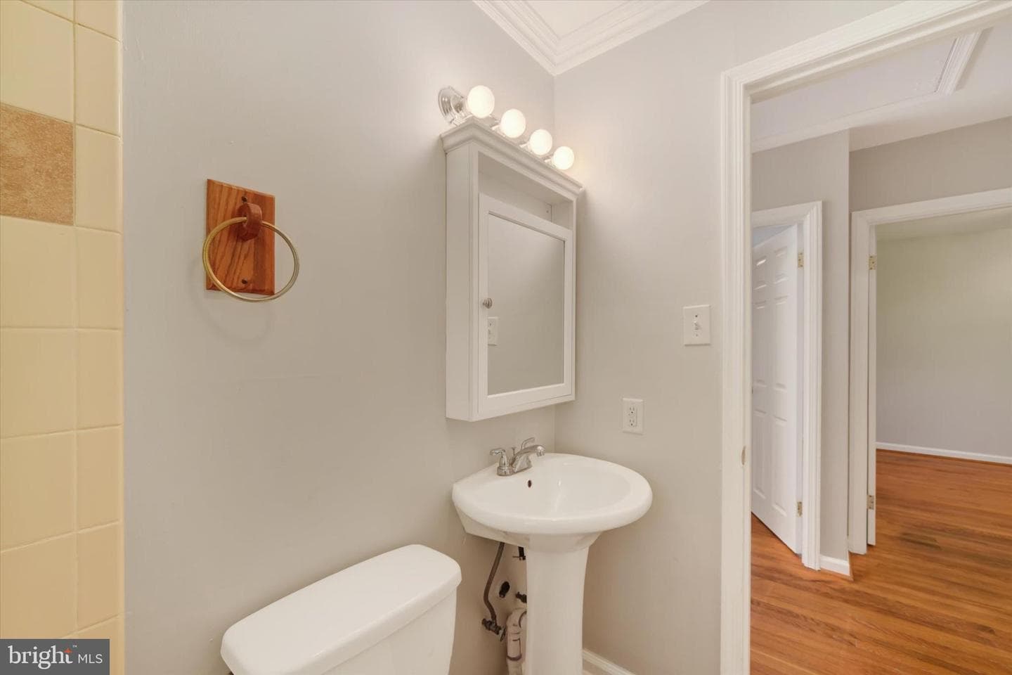 8116 Dalesford Road photo 11