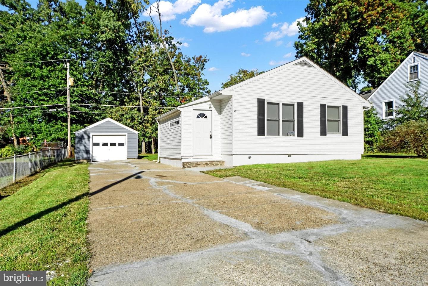 8116 Dalesford Road photo 2