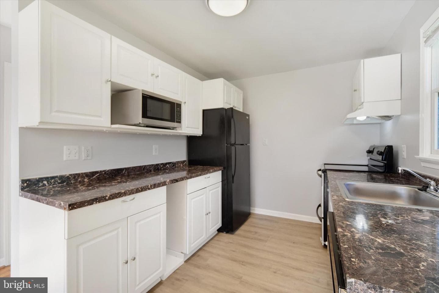 8116 Dalesford Road photo 7