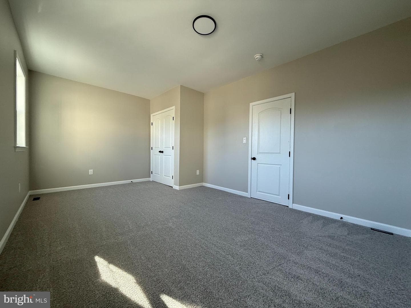 410 Virginia Avenue photo 28