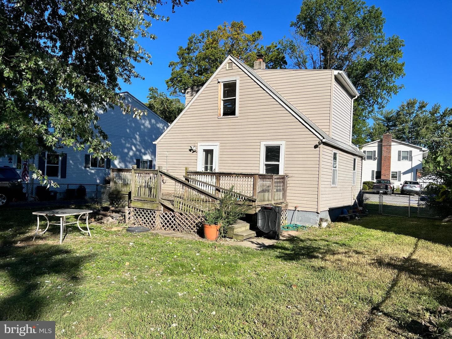 7349 Hughes Avenue photo 4