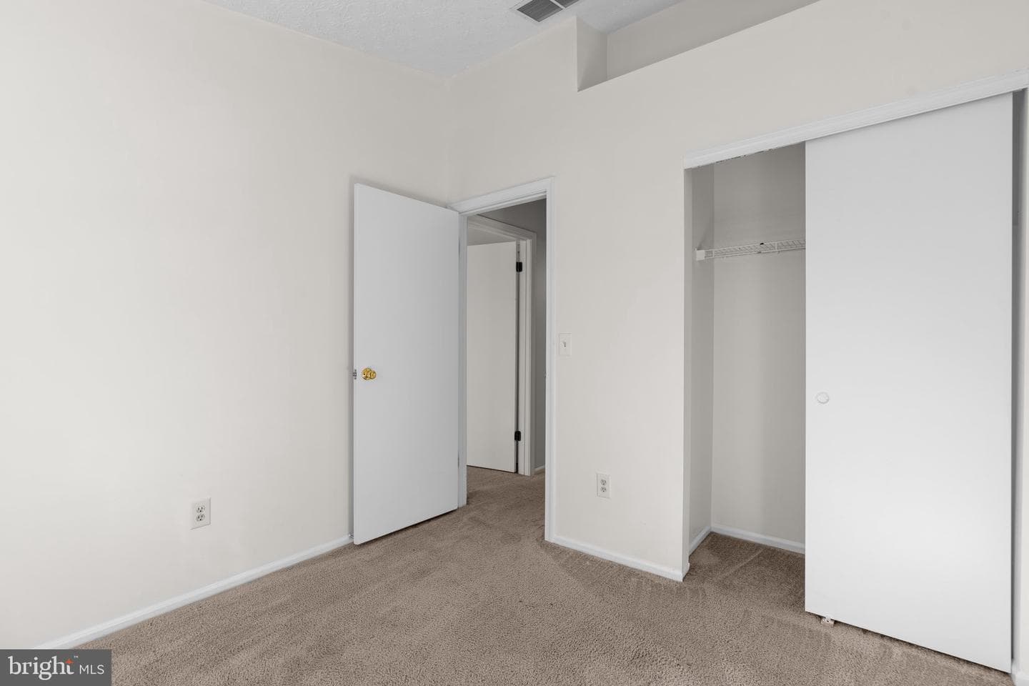 963 Joshua Tree Court photo 17
