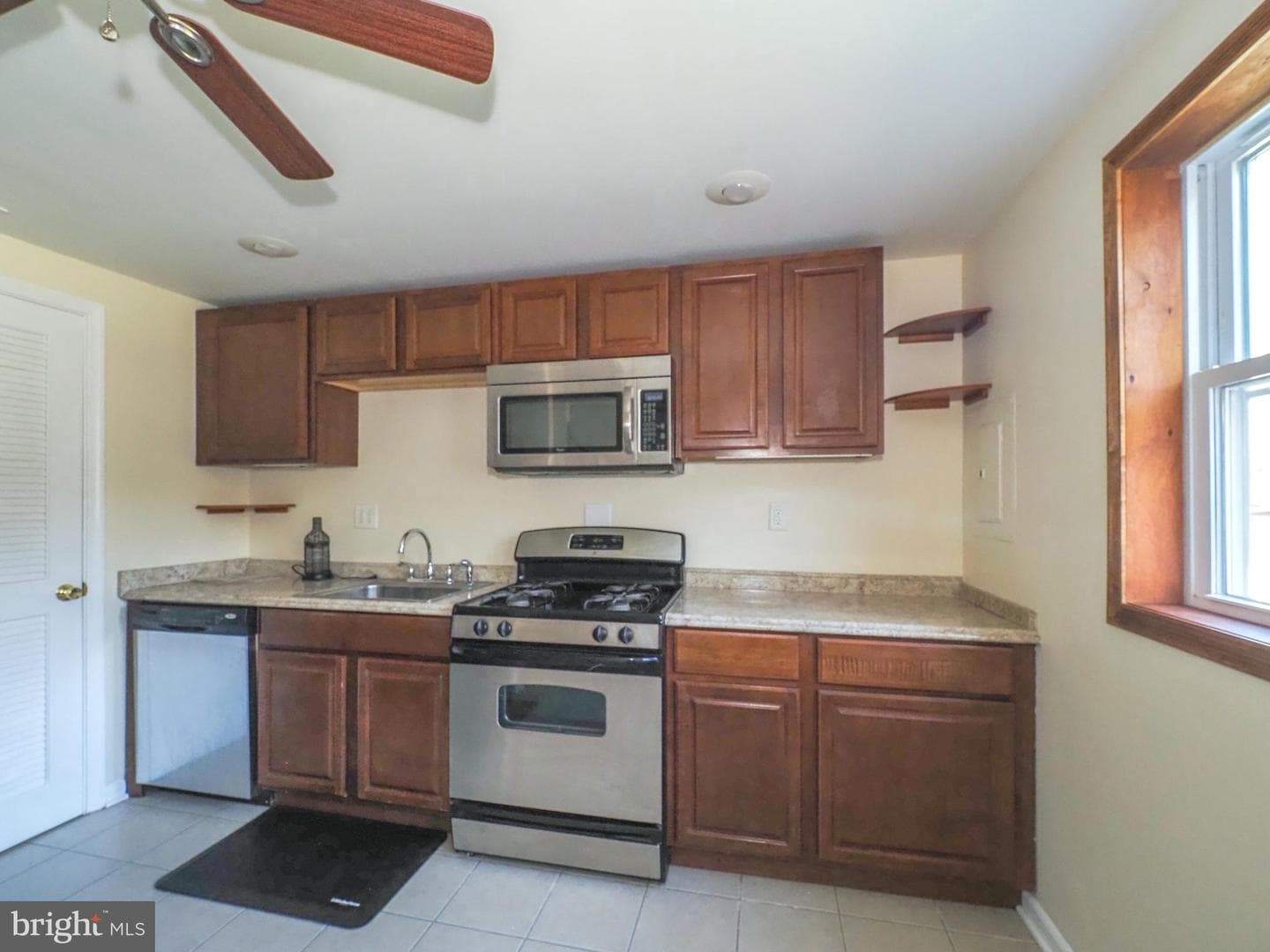 3400 Bero Road photo 12