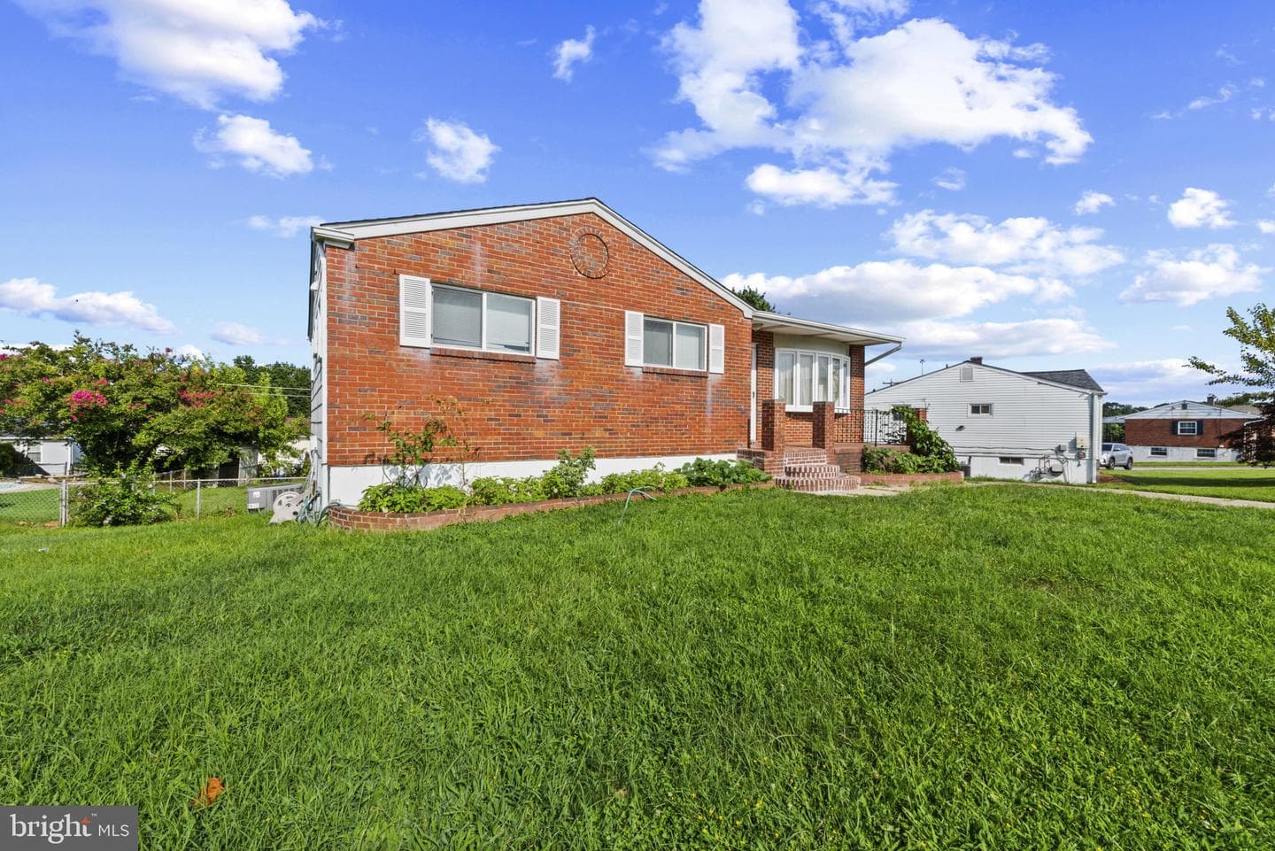 2308 Hamiltowne Circle photo 25