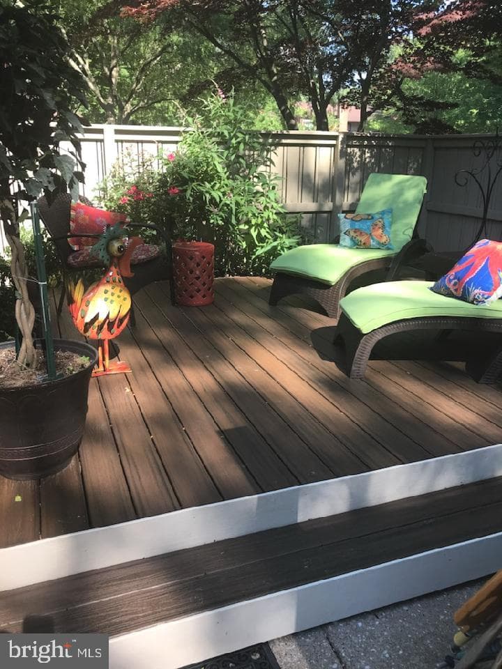 200 Deer Fox Lane photo 3