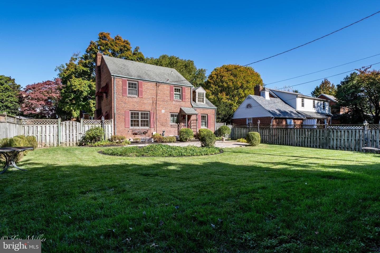 517 Worcester Road photo 32