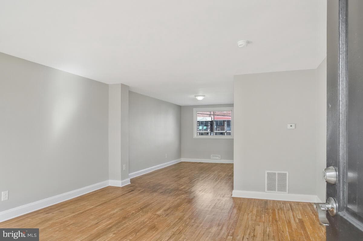 1376 Deanwood Road photo 10