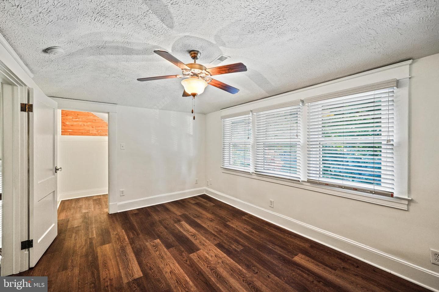 2408 Poplar Drive photo 17
