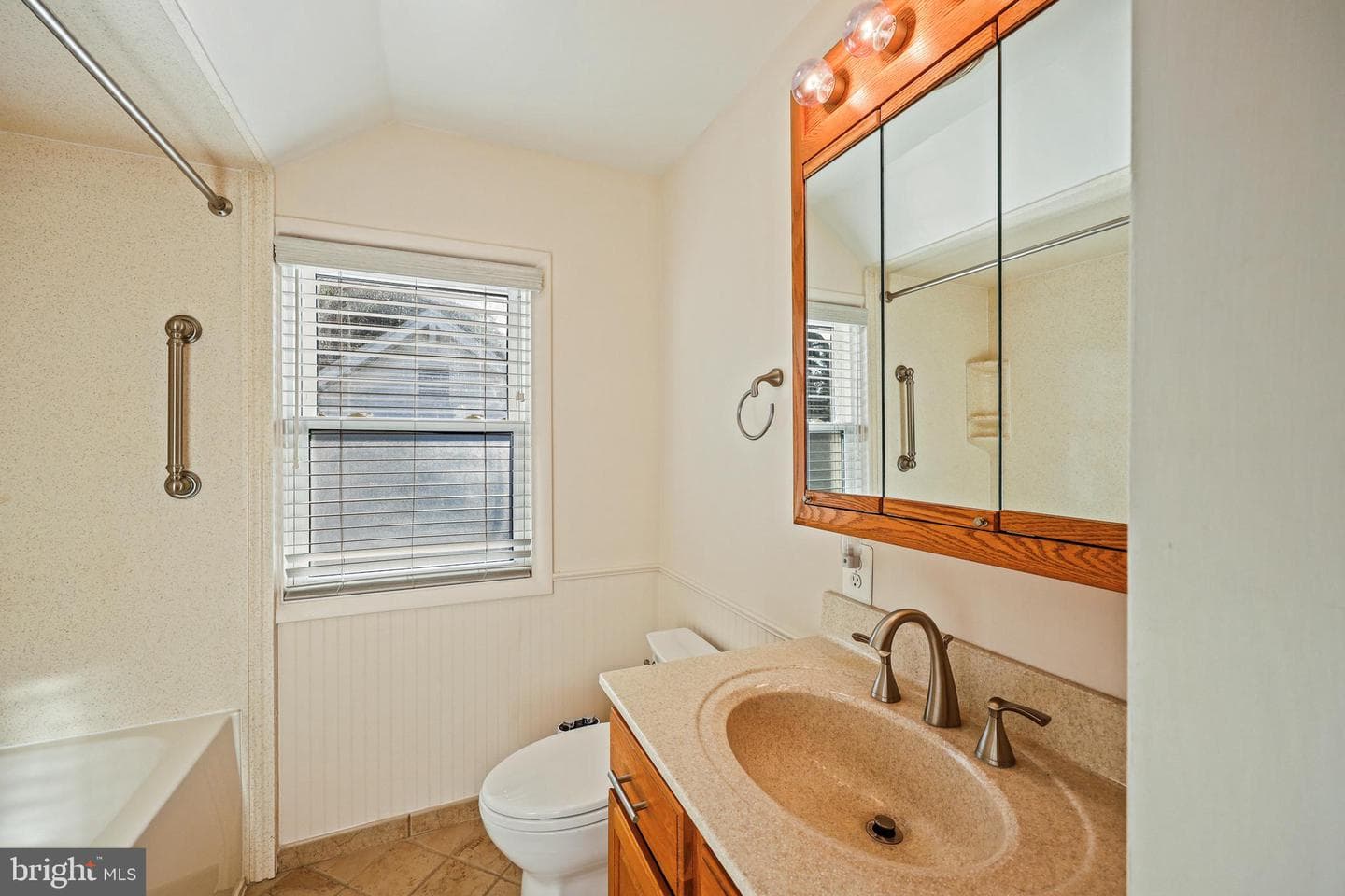 2408 Poplar Drive photo 26