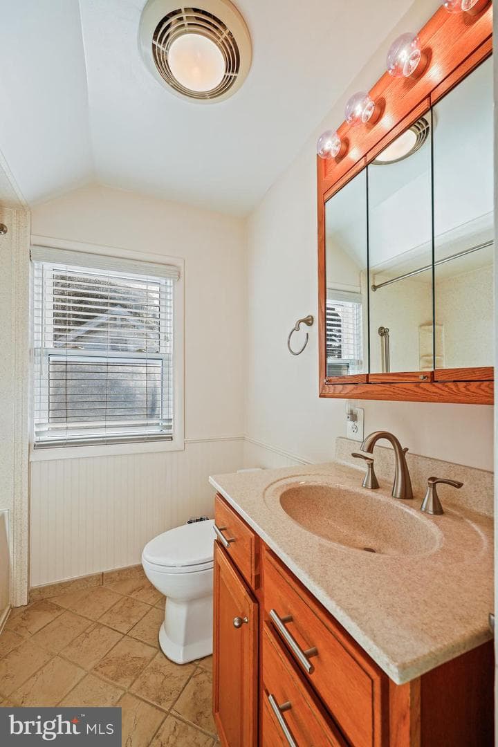 2408 Poplar Drive photo 27