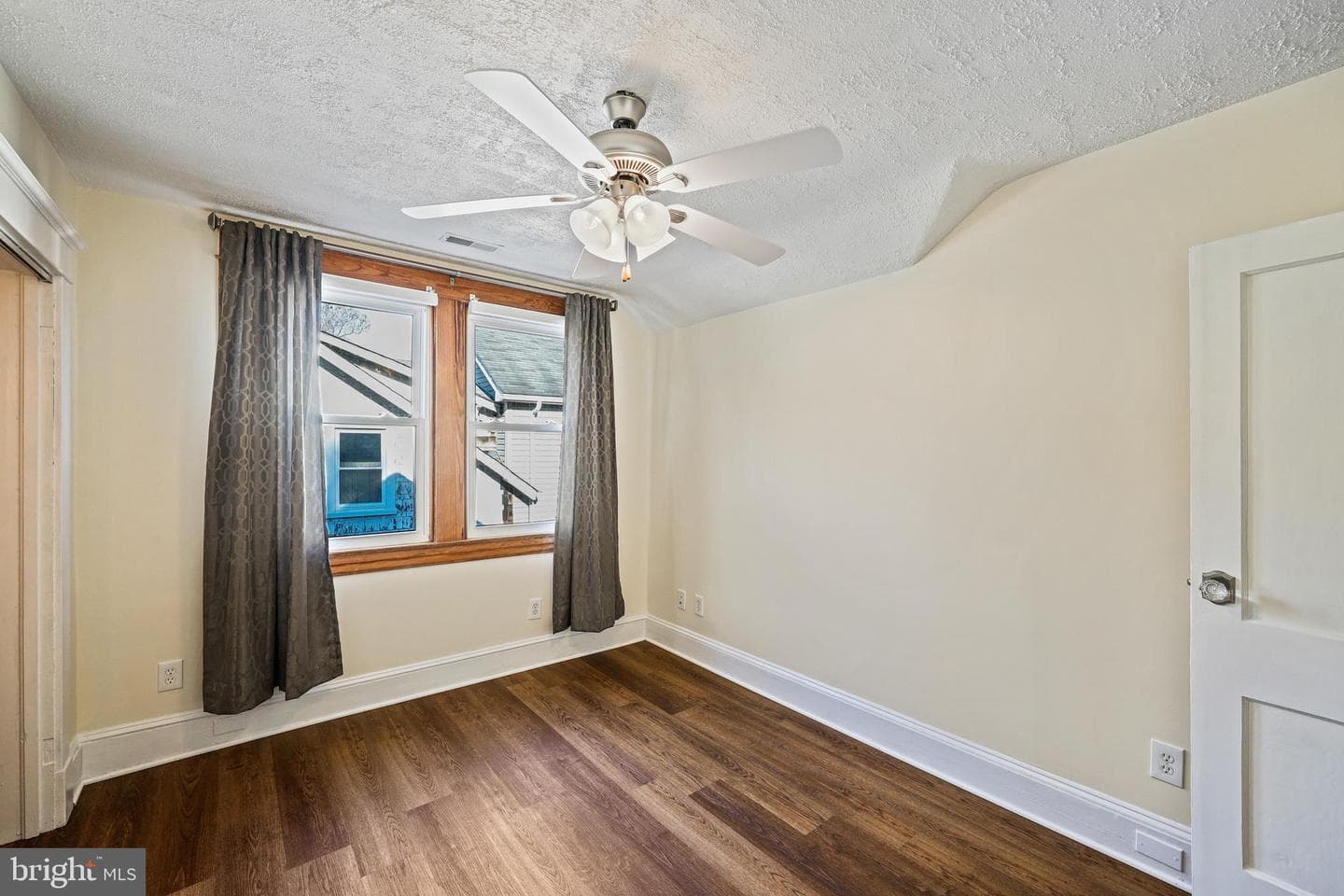 2408 Poplar Drive photo 32