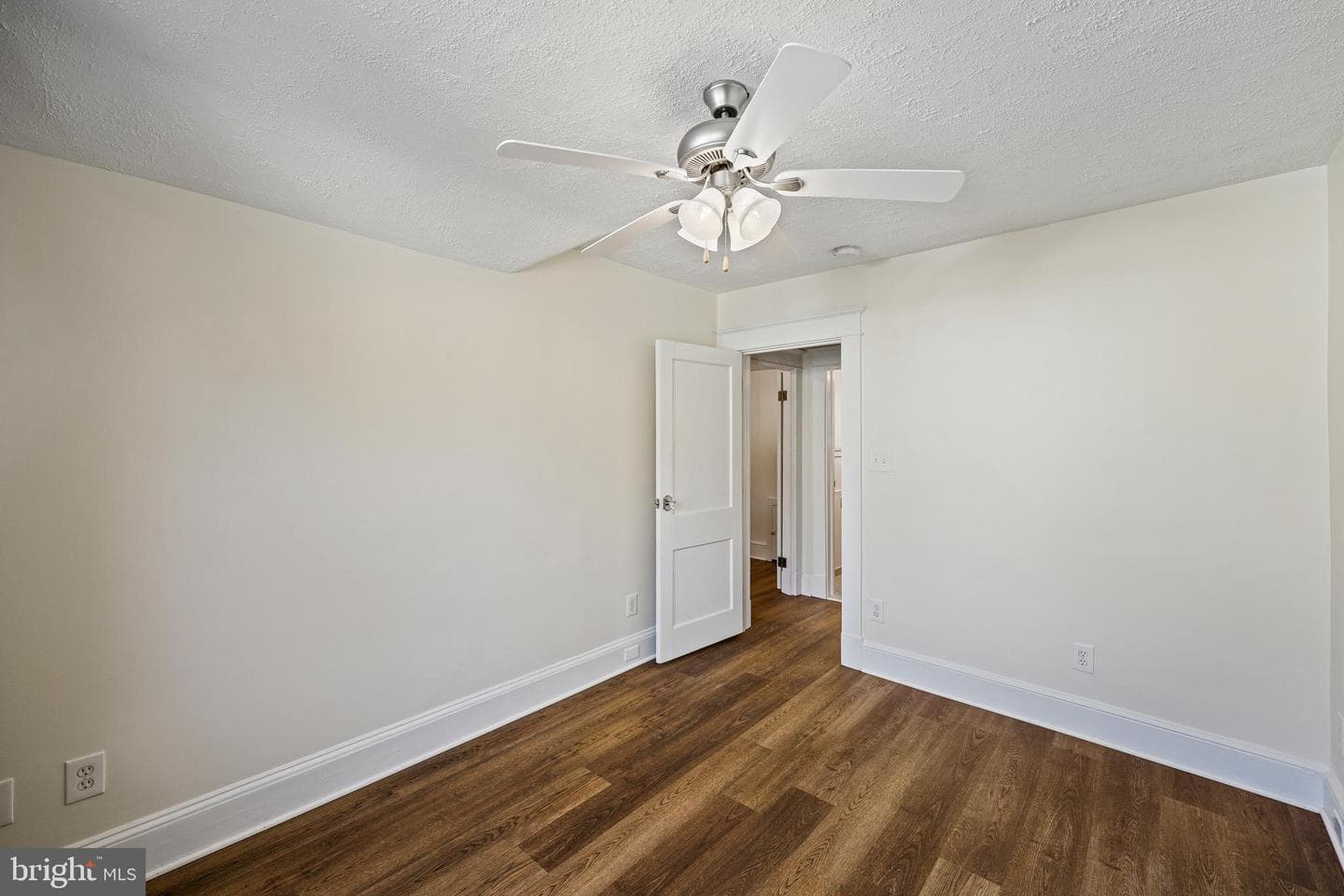 2408 Poplar Drive photo 34