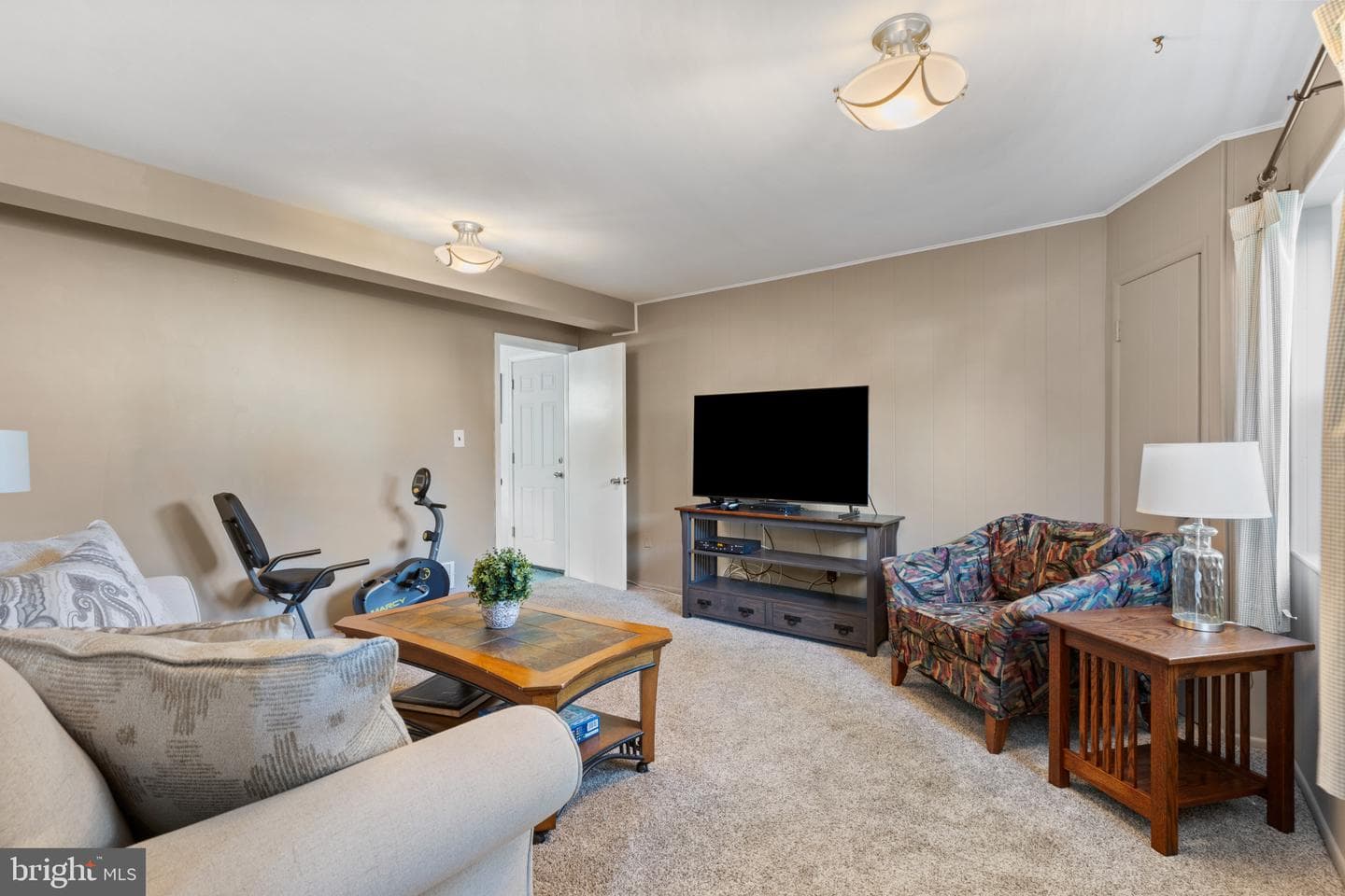 1403 Warwick Drive photo 26