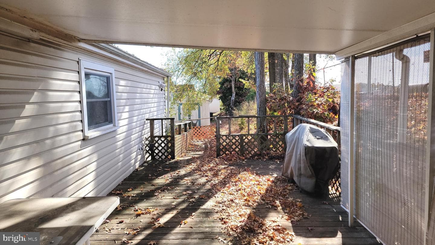 38 Tearose Dr photo 9