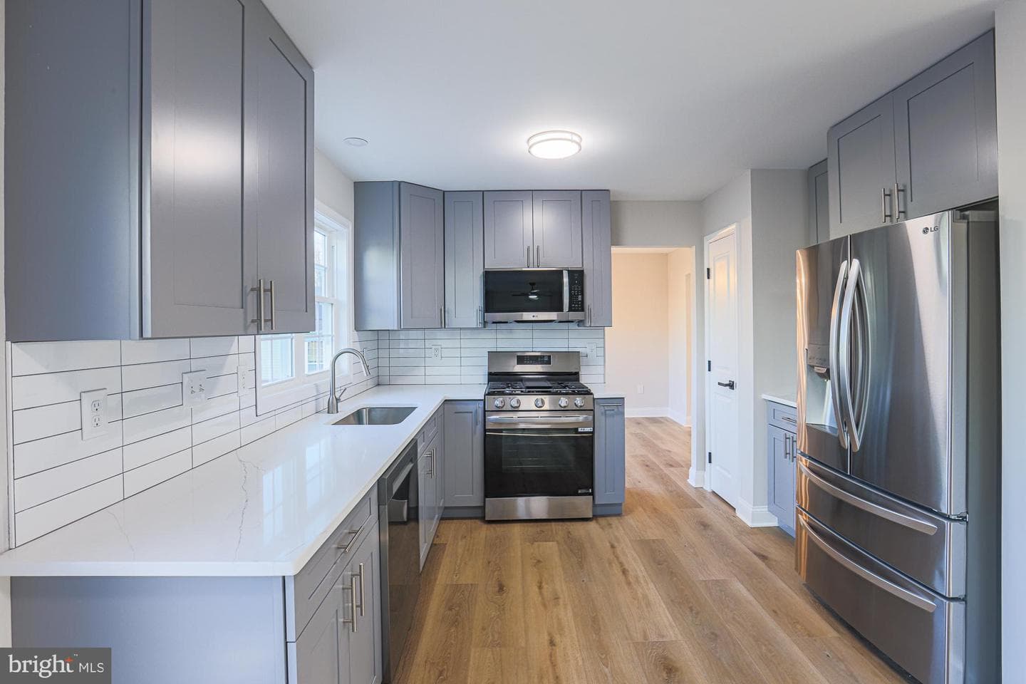 9804 Linden Hill Road photo 17