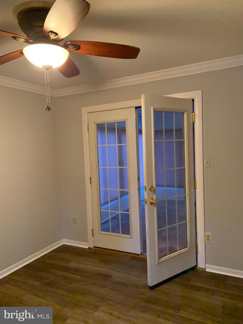 7 Briar Hollow Court photo 8