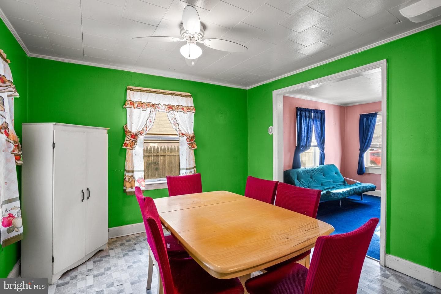73 N Dundalk Avenue photo 8