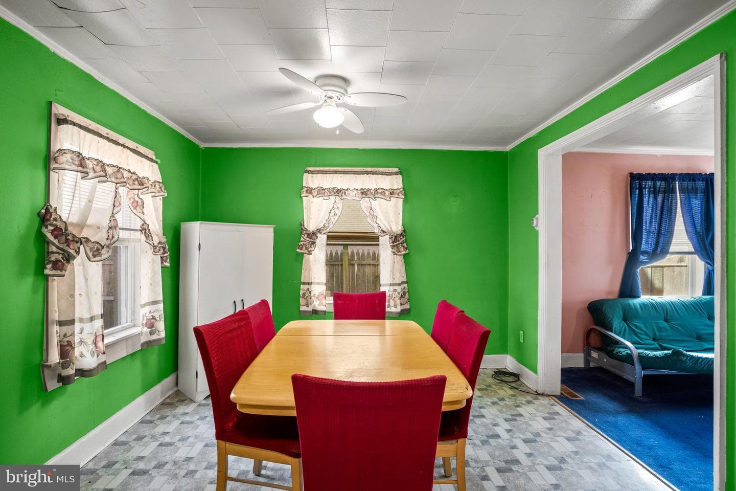 73 N Dundalk Avenue photo 9