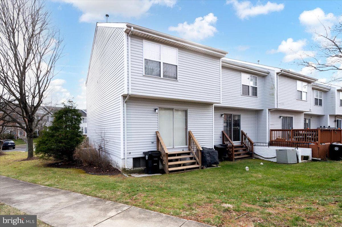 2422 Sarum Court #2422 photo 27