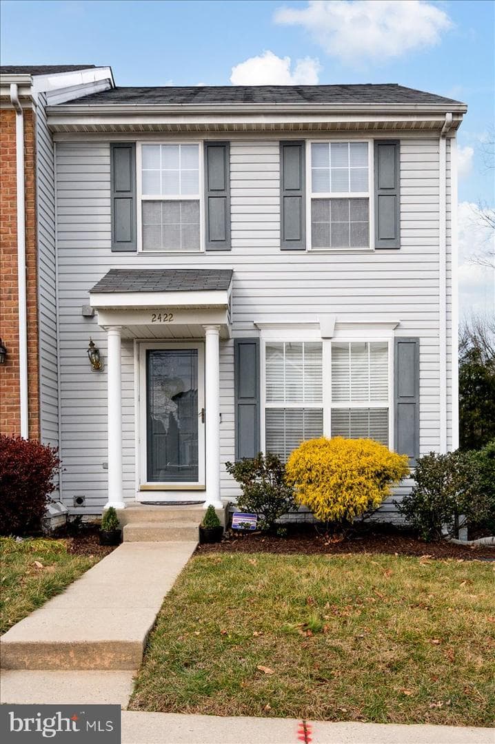 2422 Sarum Court #2422 photo 3