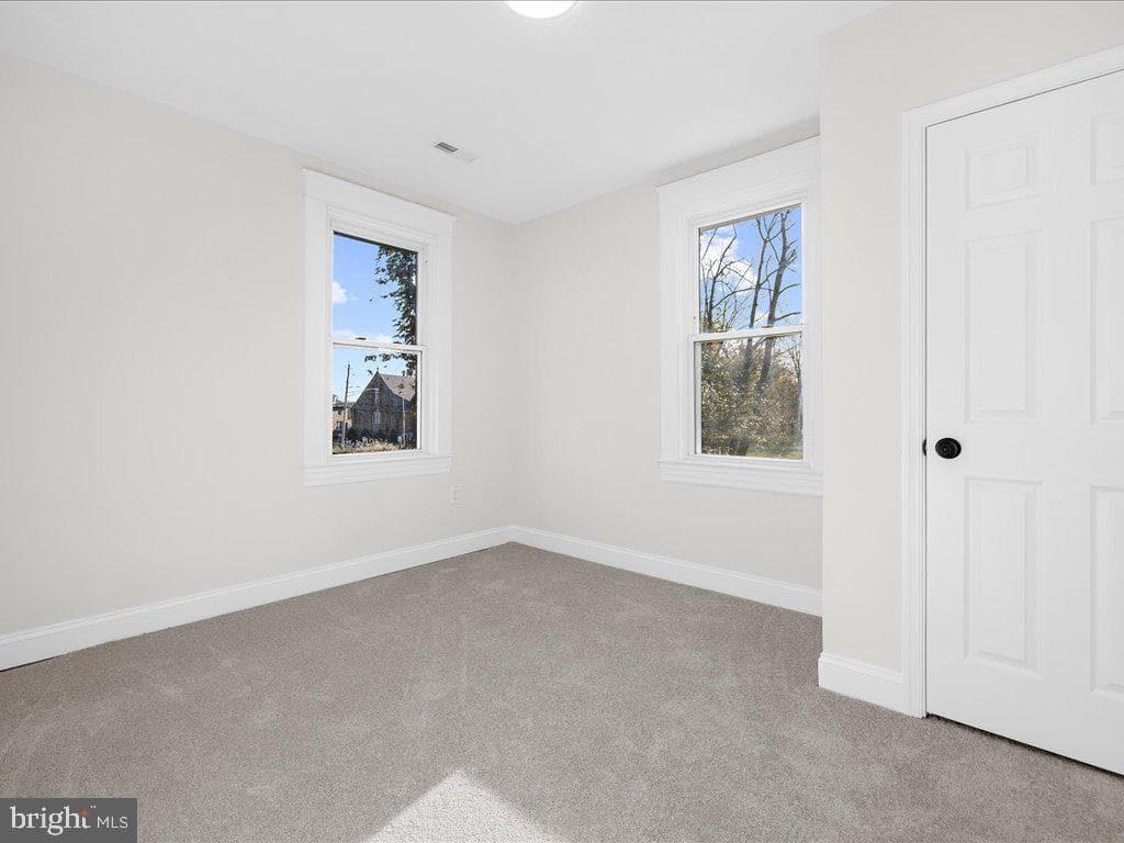 3116 N Rolling Road photo 24