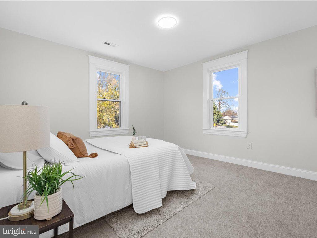 3116 N Rolling Road photo 29
