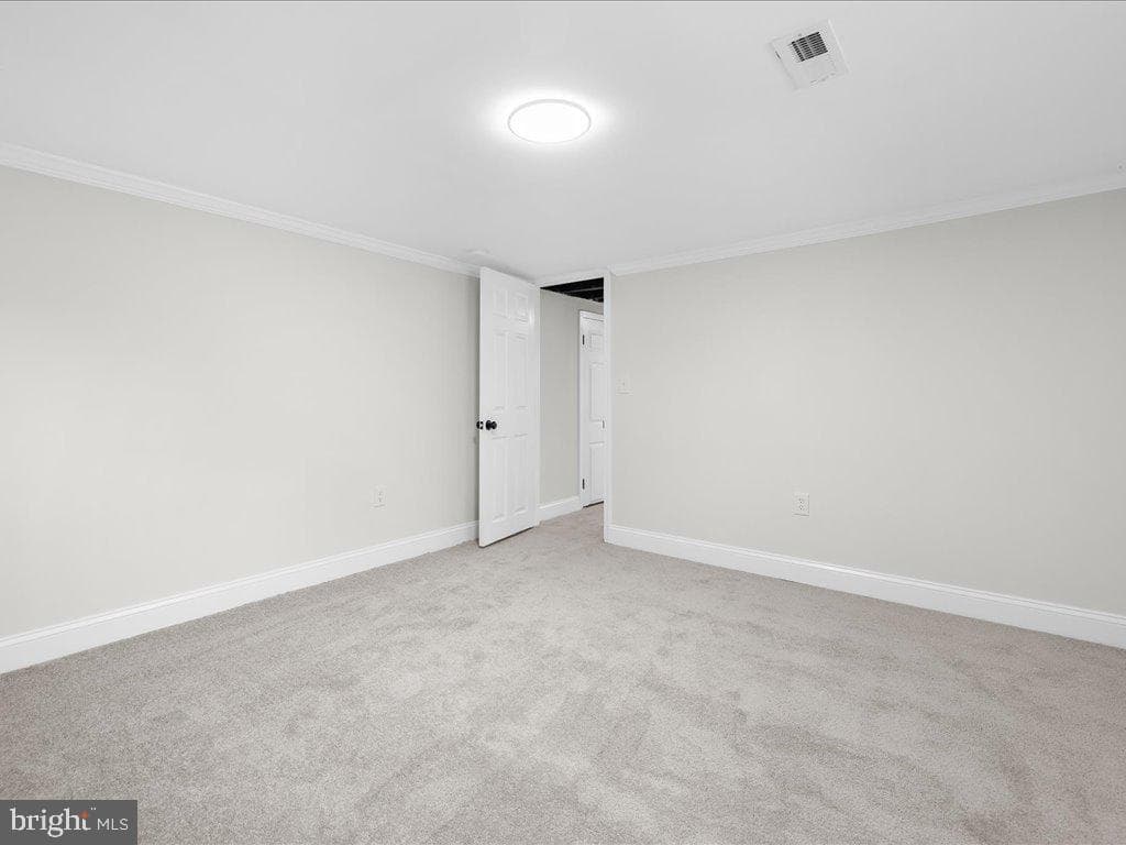 3116 N Rolling Road photo 35