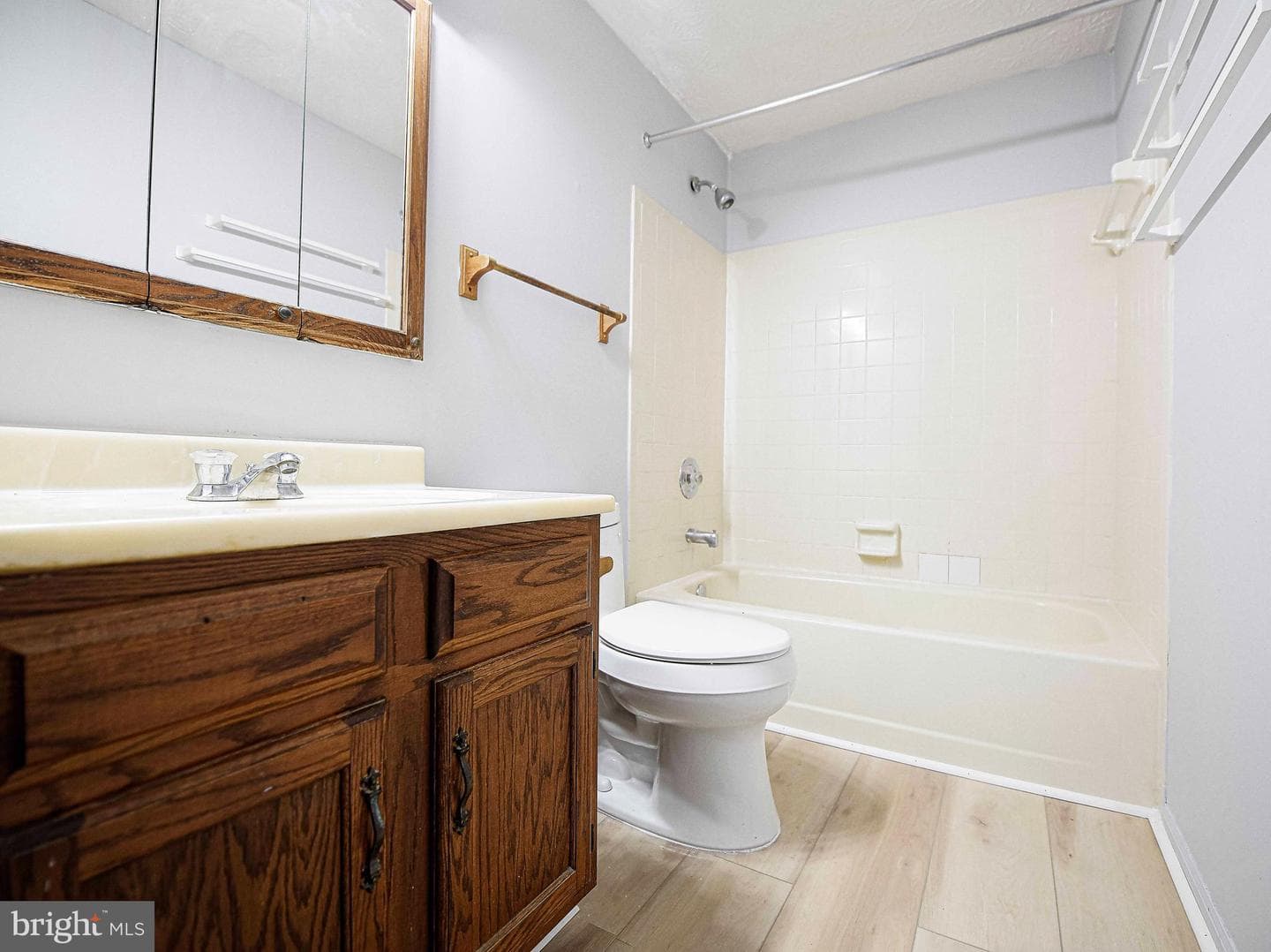 5 Camellia Court photo 19