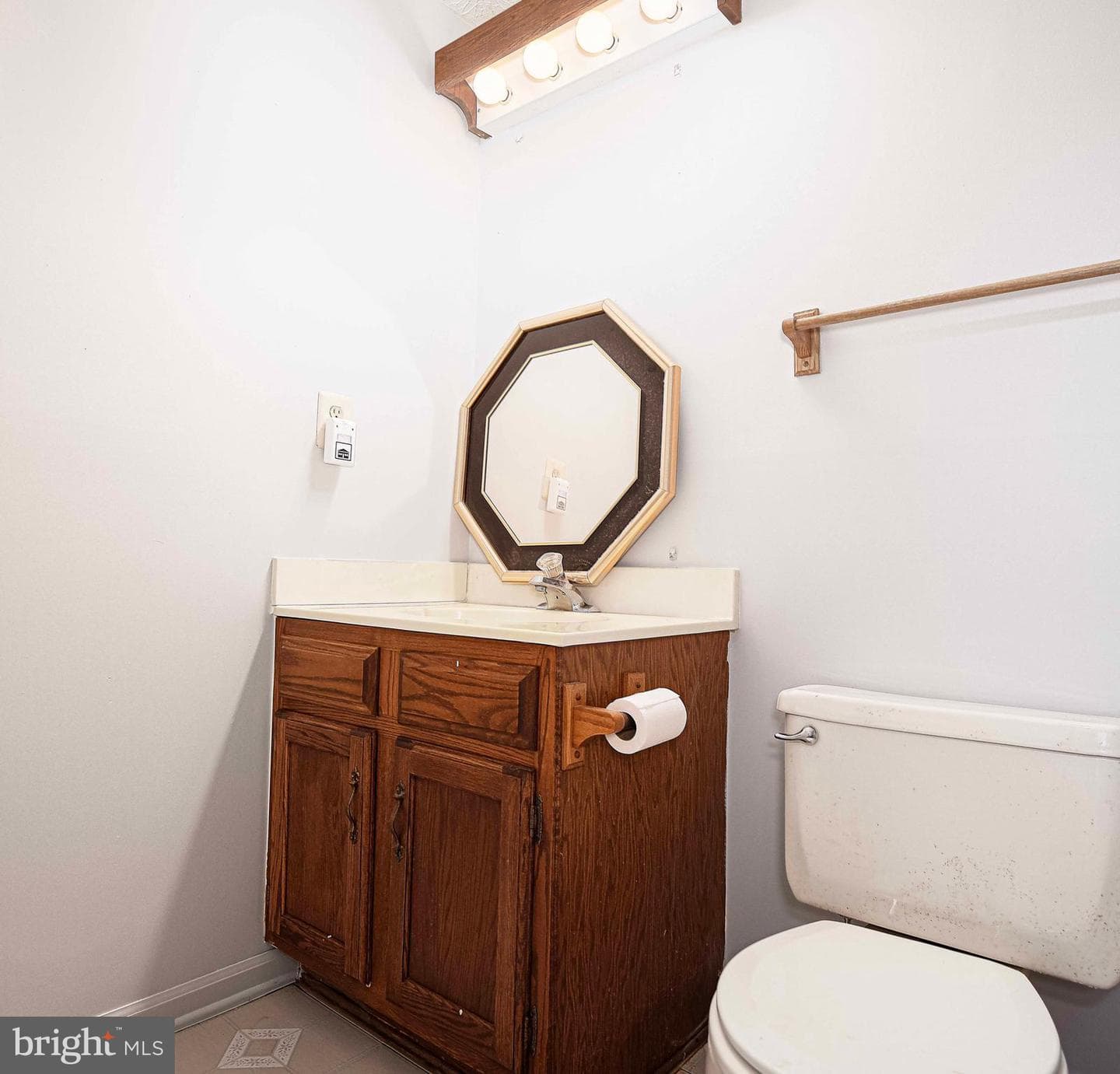 5 Camellia Court photo 22