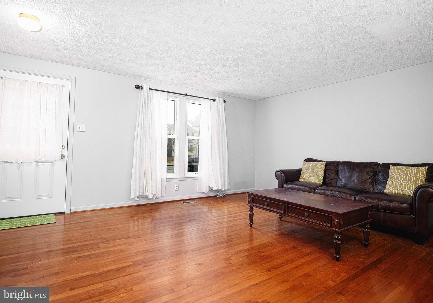 5 Camellia Court photo 6
