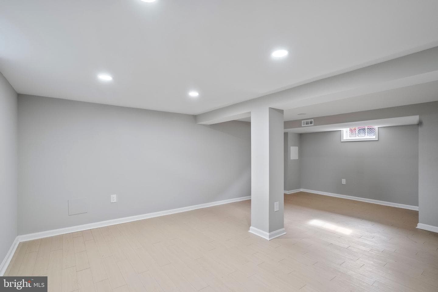 2518 Plainfield Road photo 19