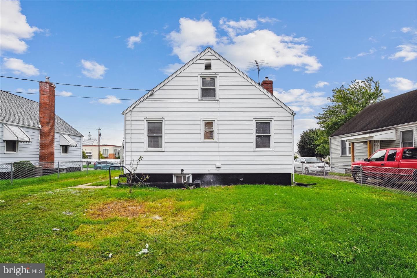 2518 Plainfield Road photo 21