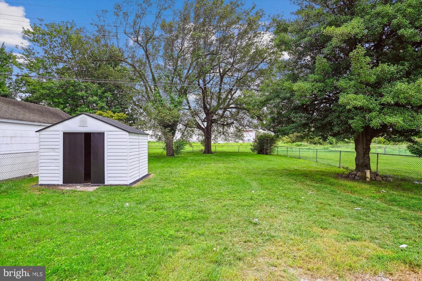 2518 Plainfield Road photo 22