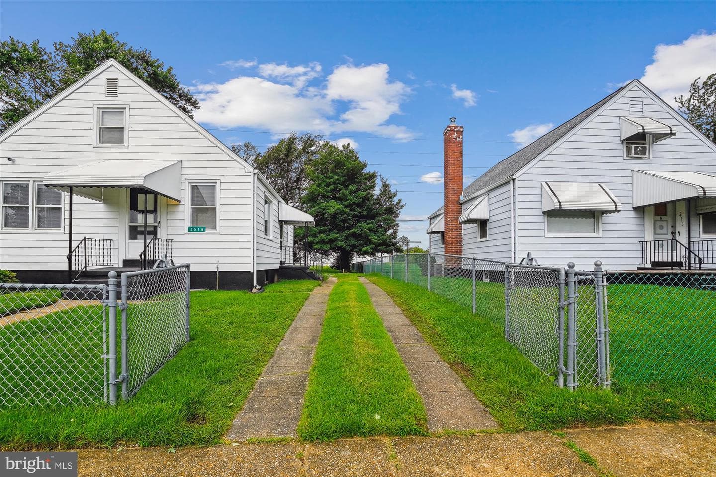 2518 Plainfield Road photo 3