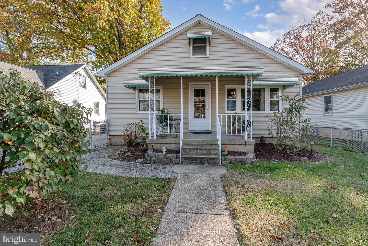 7319 Hughes Avenue photo 1