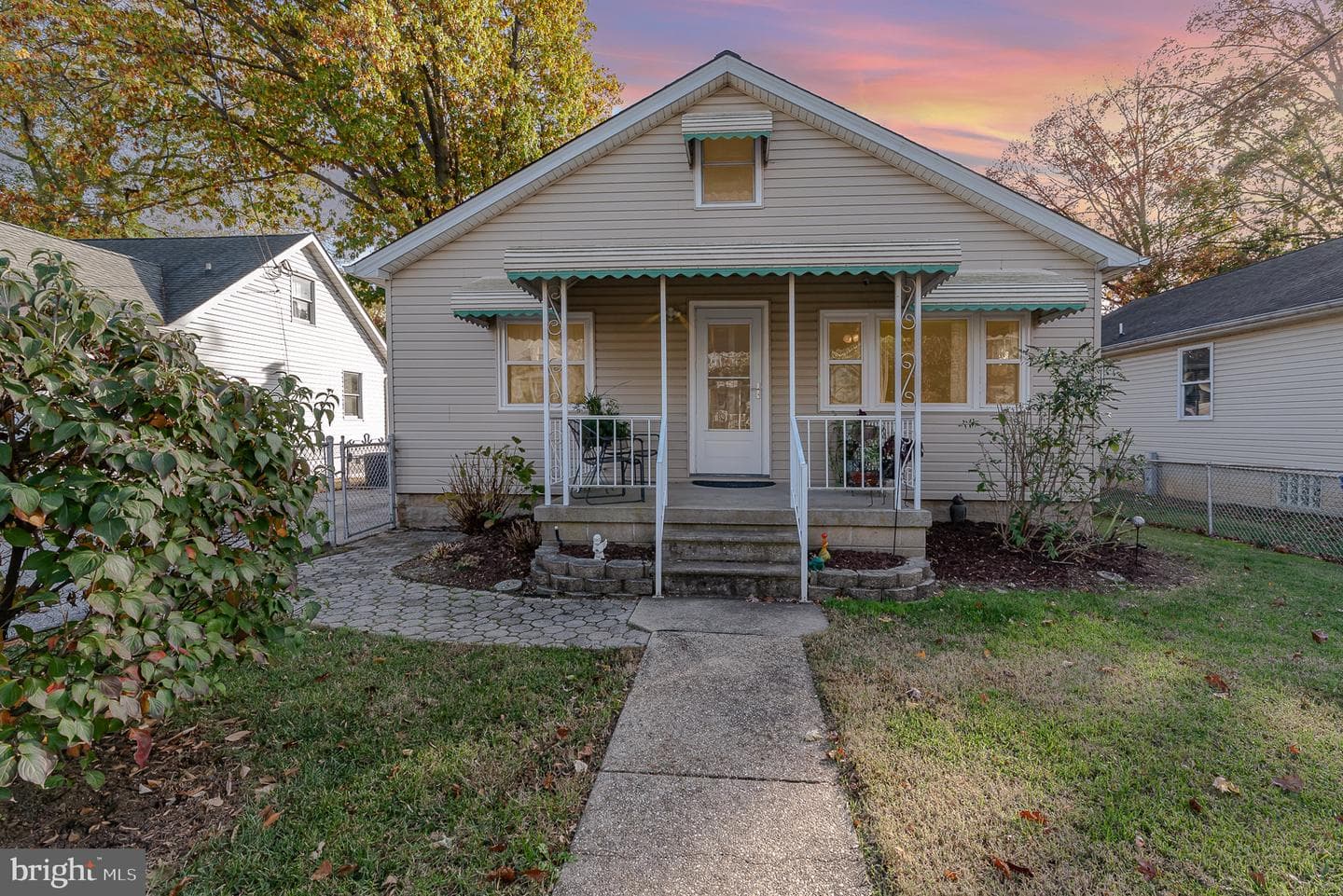 7319 Hughes Avenue photo 28