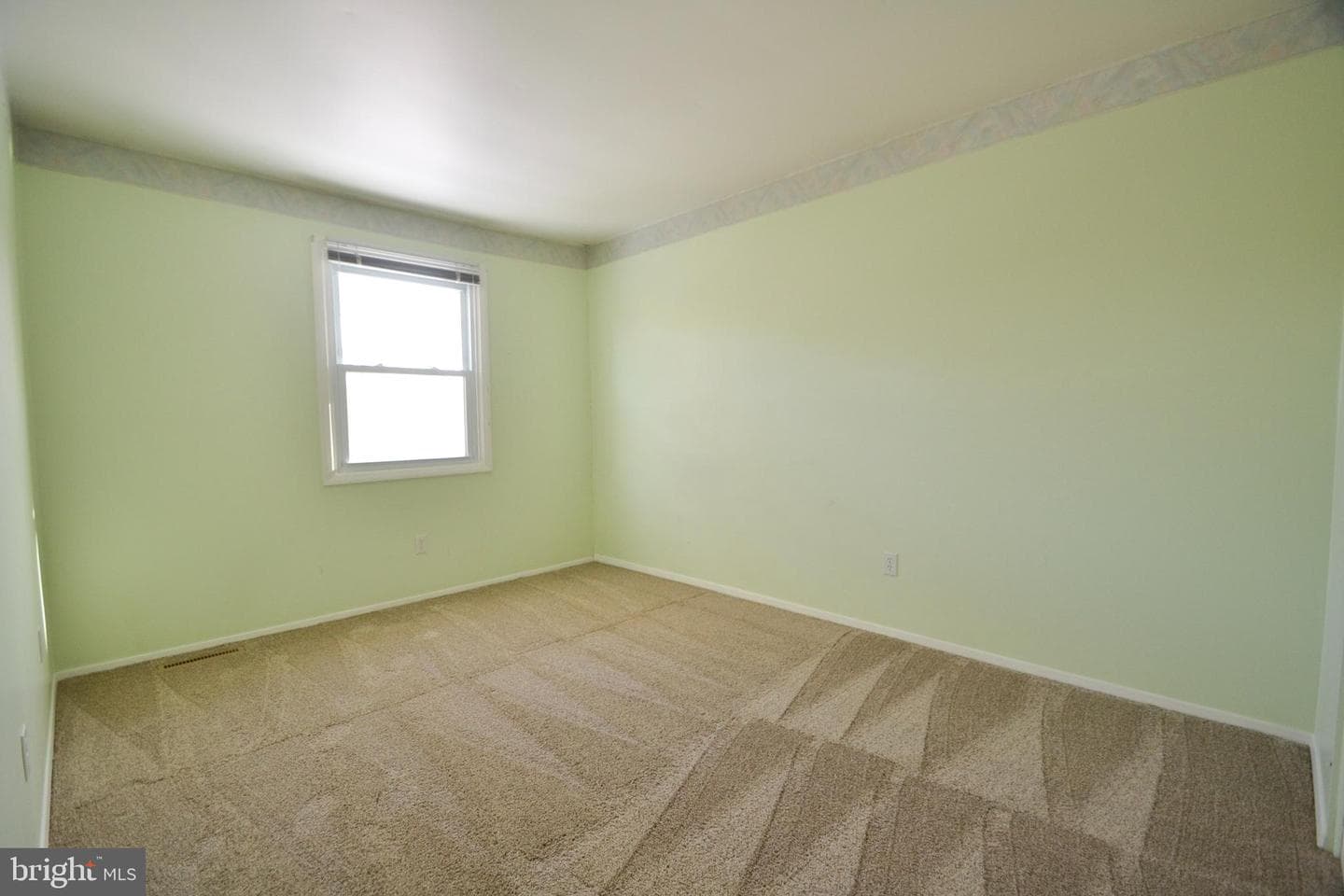 325 Town Green Way photo 18