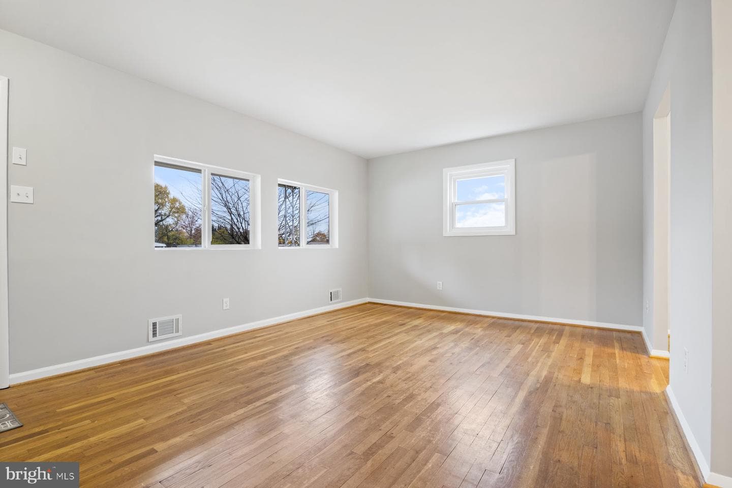810 Bobby Road photo 8