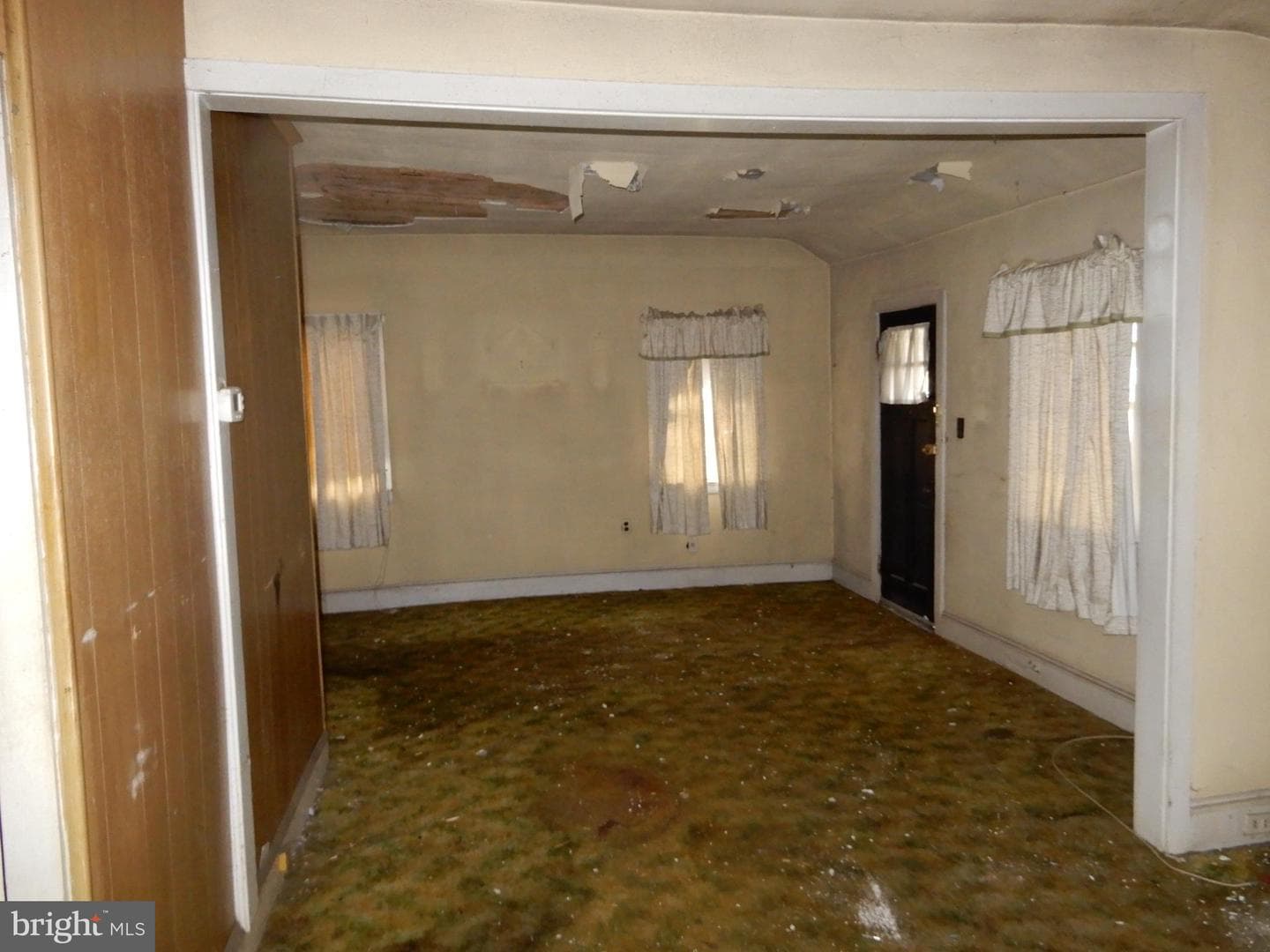 12009 Somerset Avenue photo 12