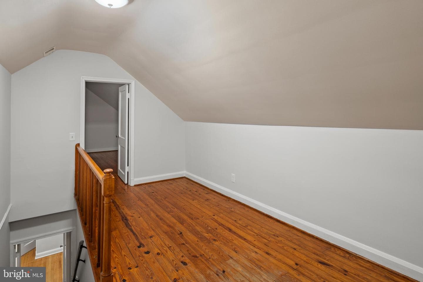 3511 Hillsmere Road photo 15