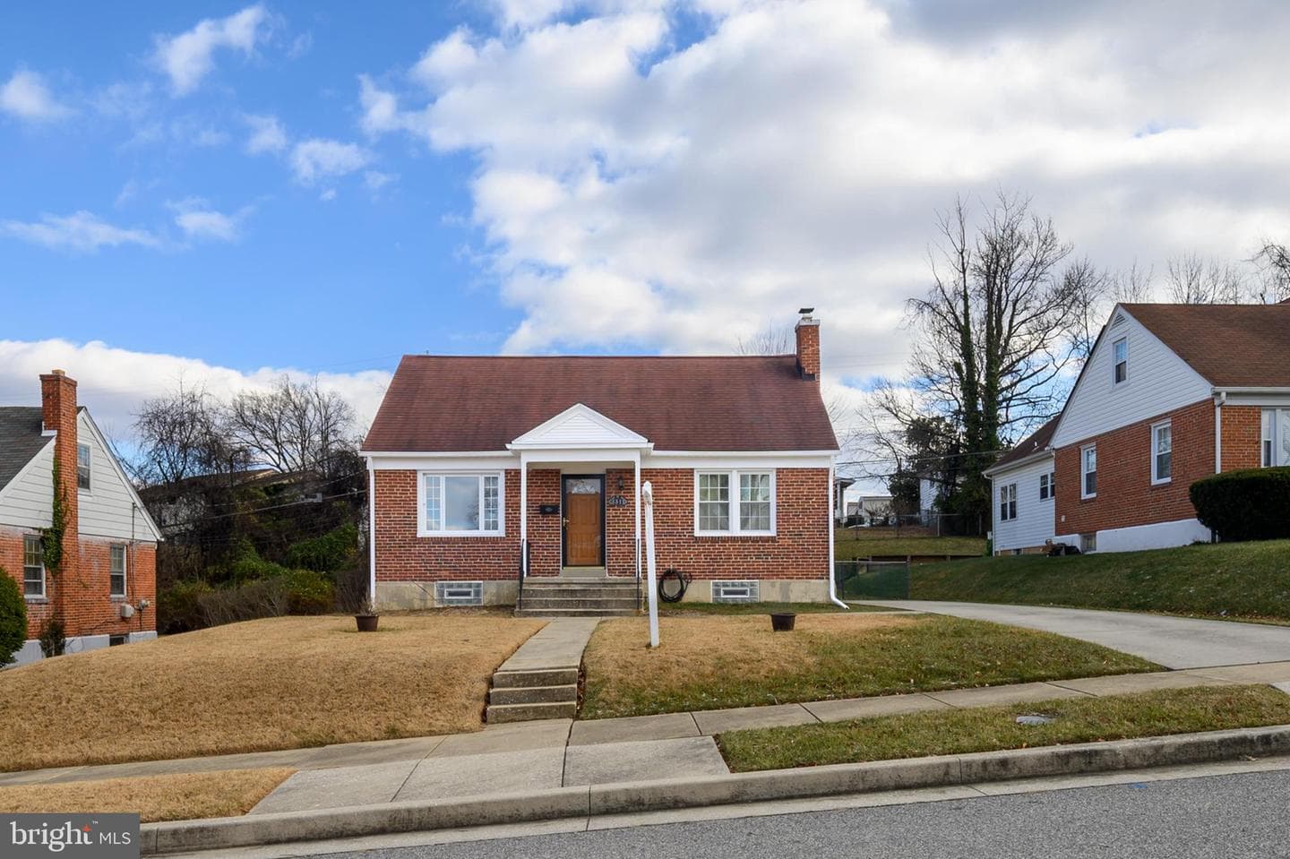 3511 Hillsmere Road photo 2