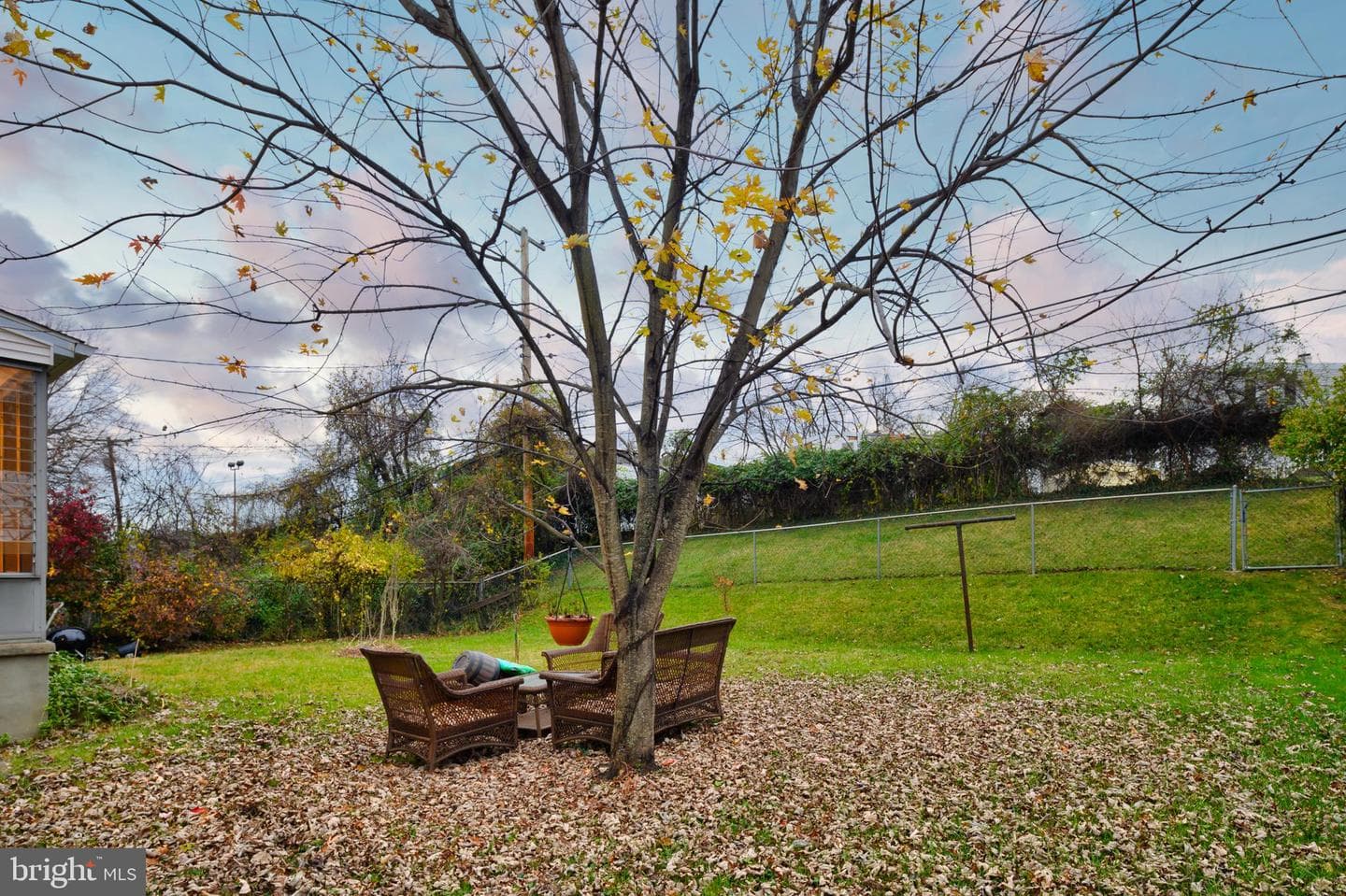 3511 Hillsmere Road photo 24